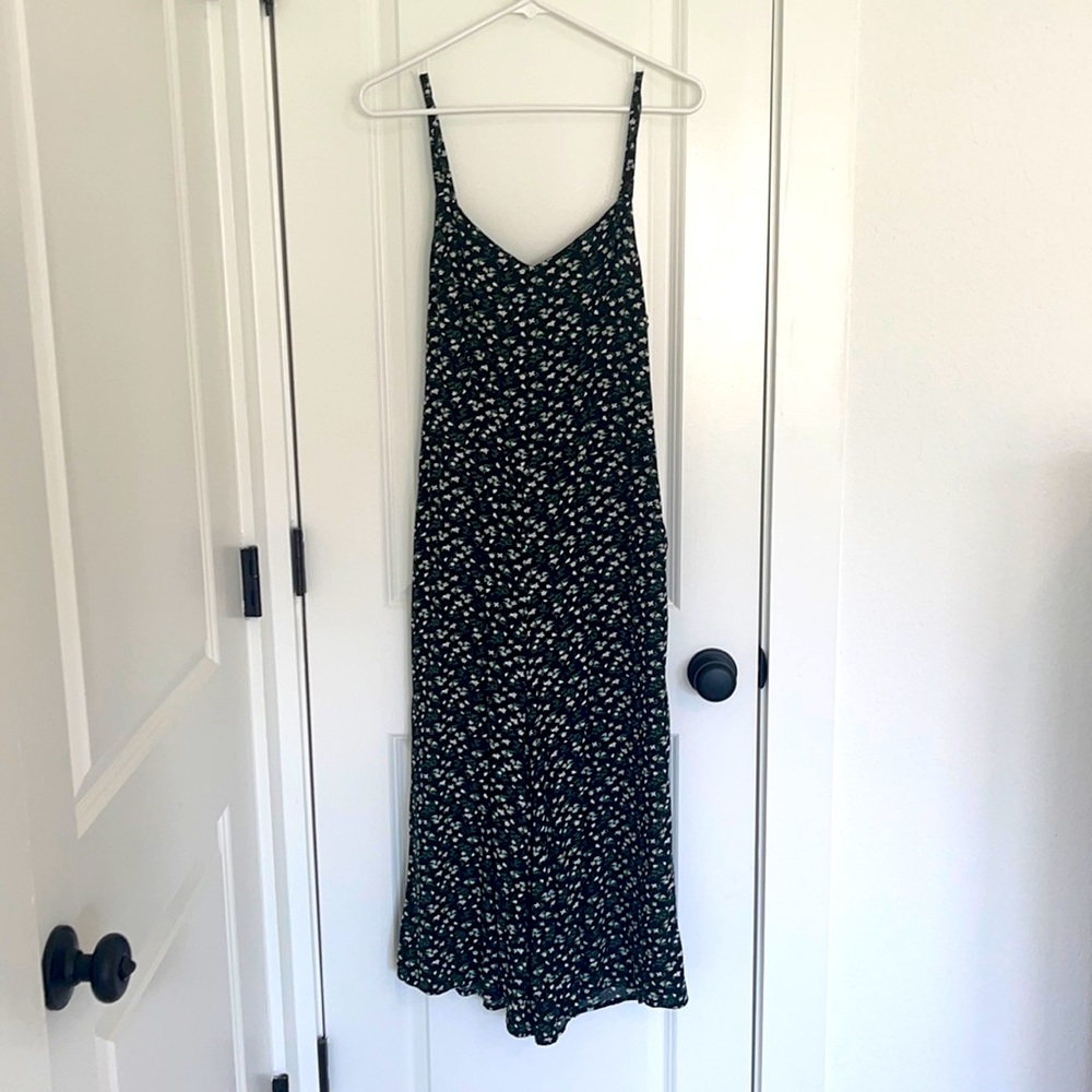Old Navy Jumpsuit, size medium